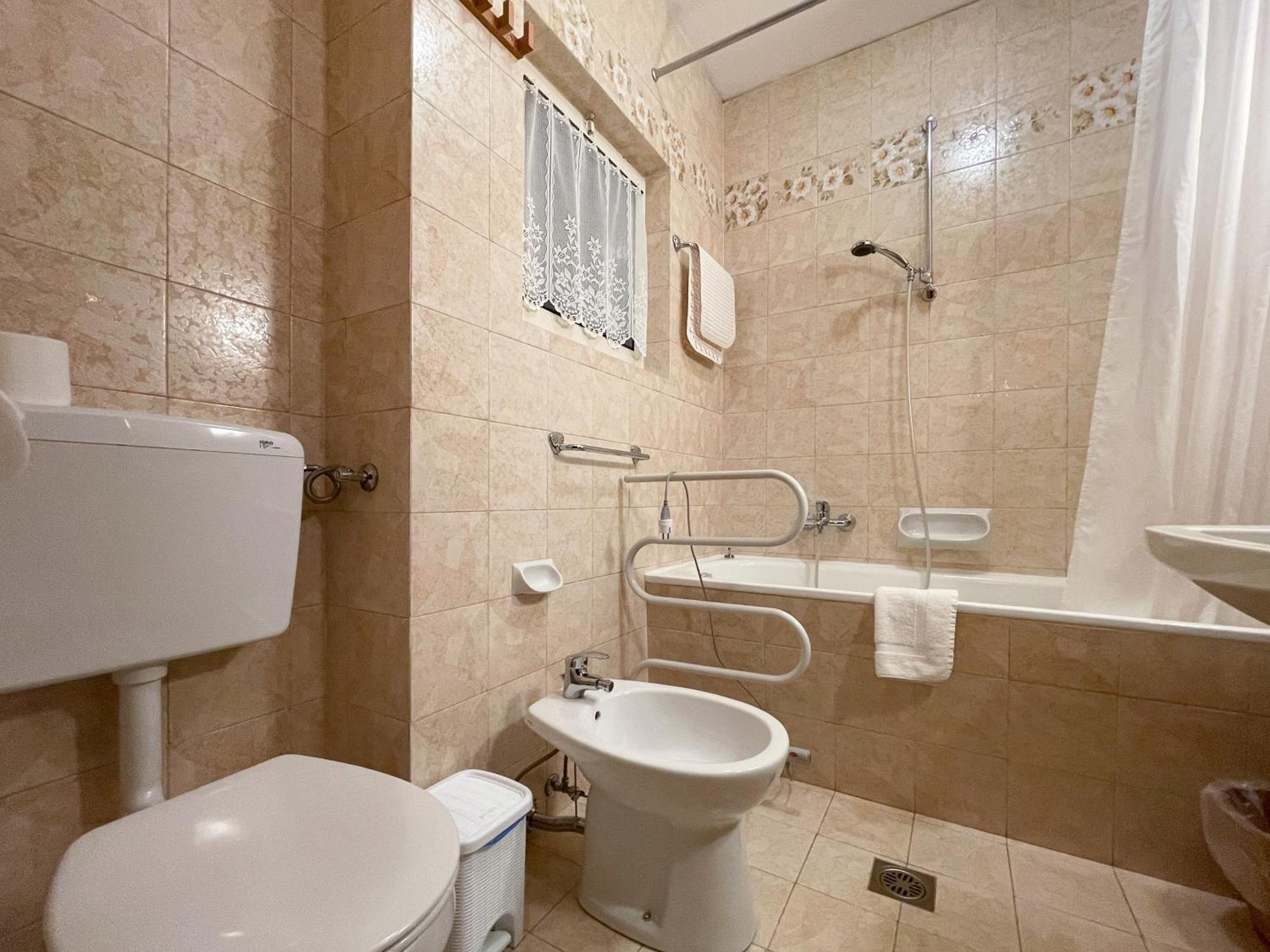B&B Villa La Bercia San Vigilio Di Marebbe Exterior photo